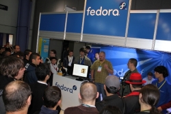 Fedora на FISL 11